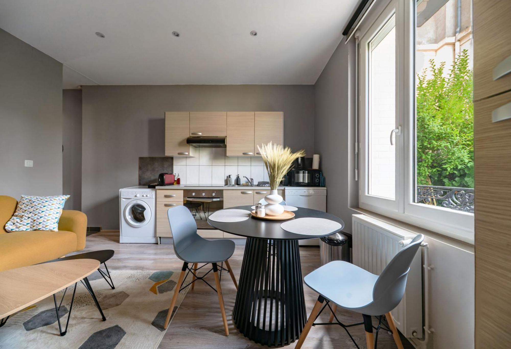 Le Vizier - Appartement Design Avec Parking En Centre Ville Vichy Exterior foto